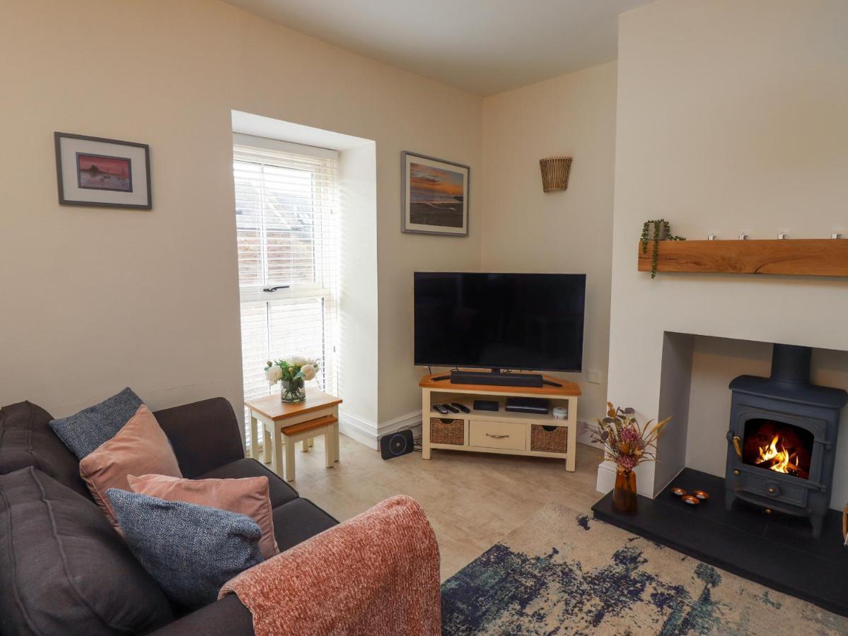 Charlotte'S Cottage Seahouses Esterno foto